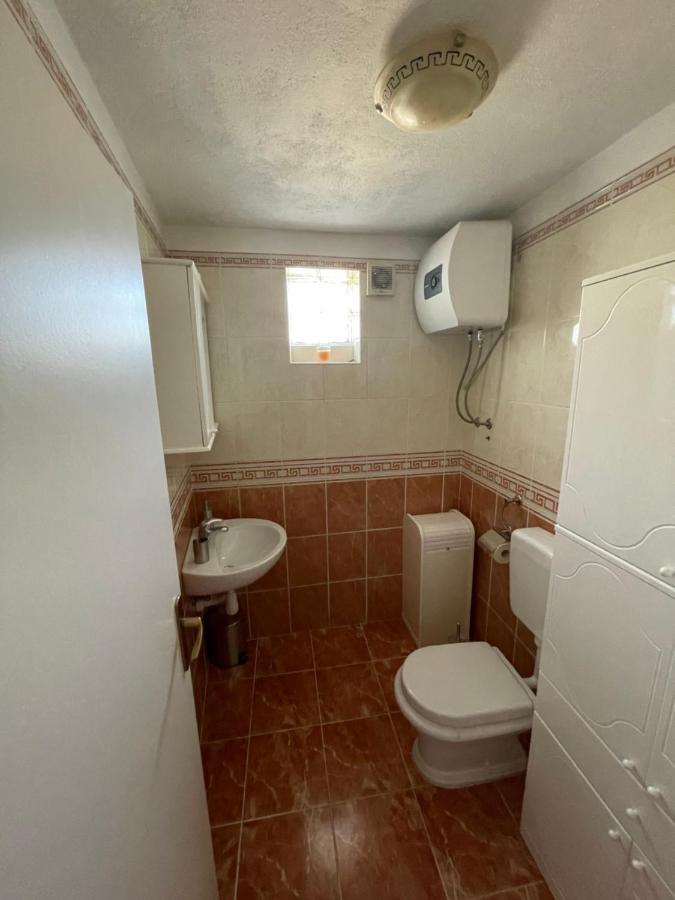 Vacation House Marin With Jacuzzi - Bol, Brac Exterior photo